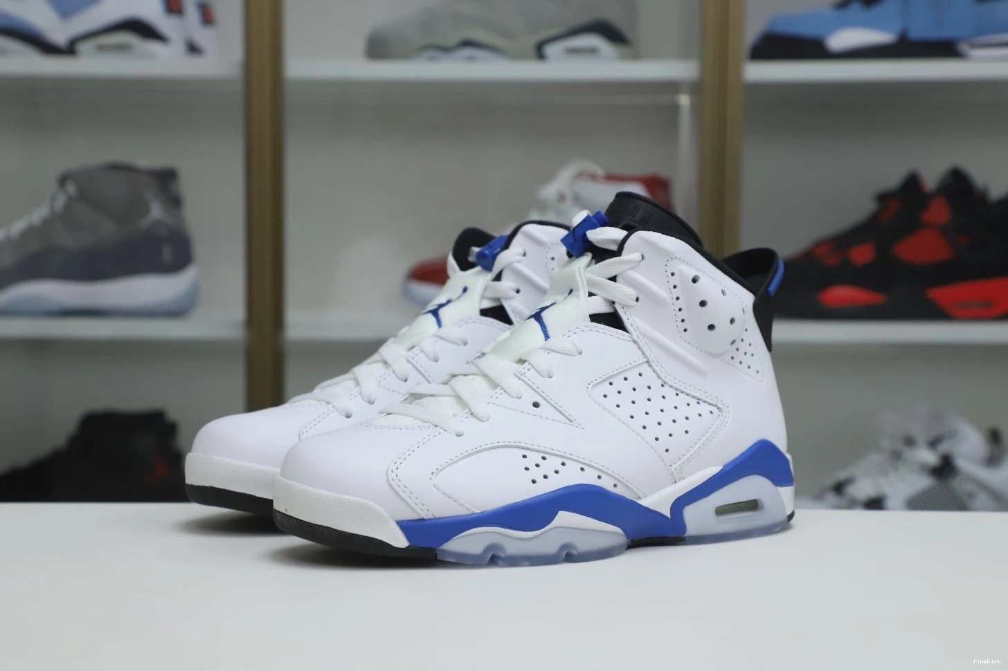 JORDAN RETRO 6 SPORT BLUE AIR 0813